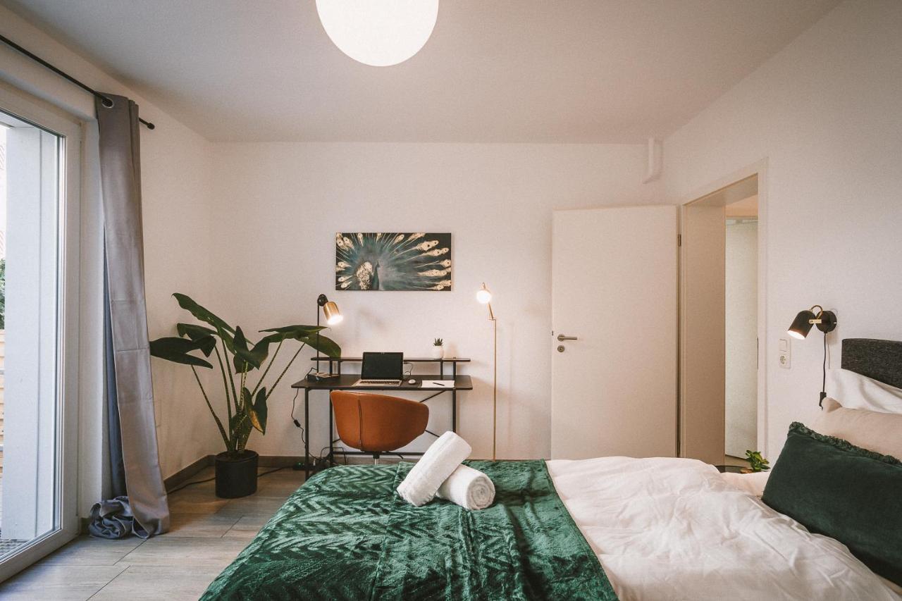 Апартаменты Sadebo Mit Terrasse Oder Balkon Любек