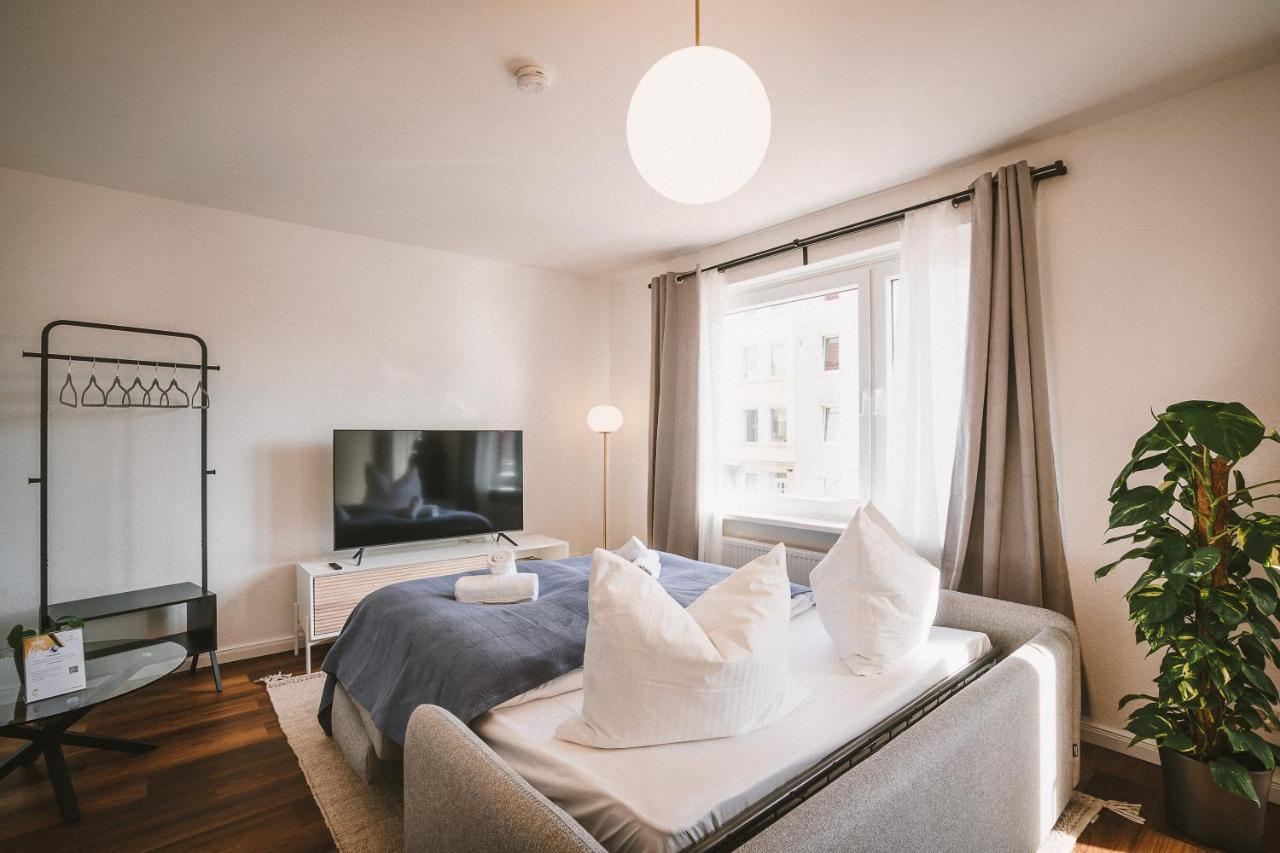 Apartment Sadebo Mit Terrasse Oder Balkon Lübeck